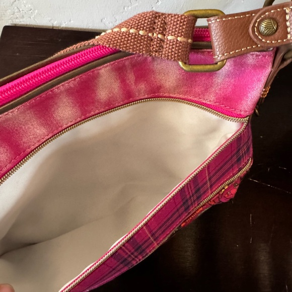 Sakroots Artist Circle Raspberry In Bloom Crossbody Flat Messenger Bag Floral - Picture 5 of 9